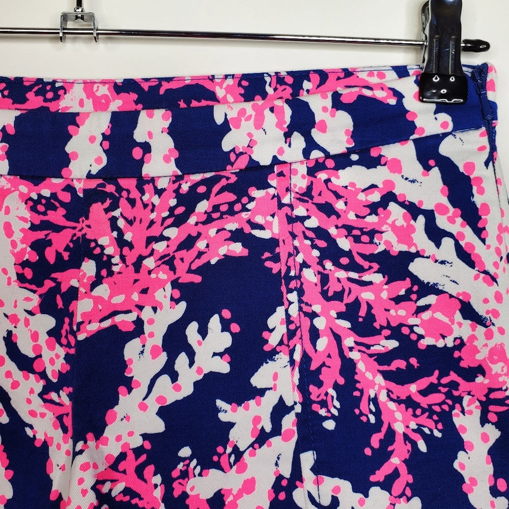 Lilly Pulitzer Hazelle Shorts Beyond the Sea - Picture 4 of 14